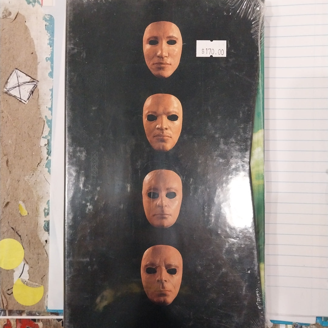 PINK FLOYD - IS THERE ANYBODY OUT THERE, THE WALL LIVE CD BOX SET